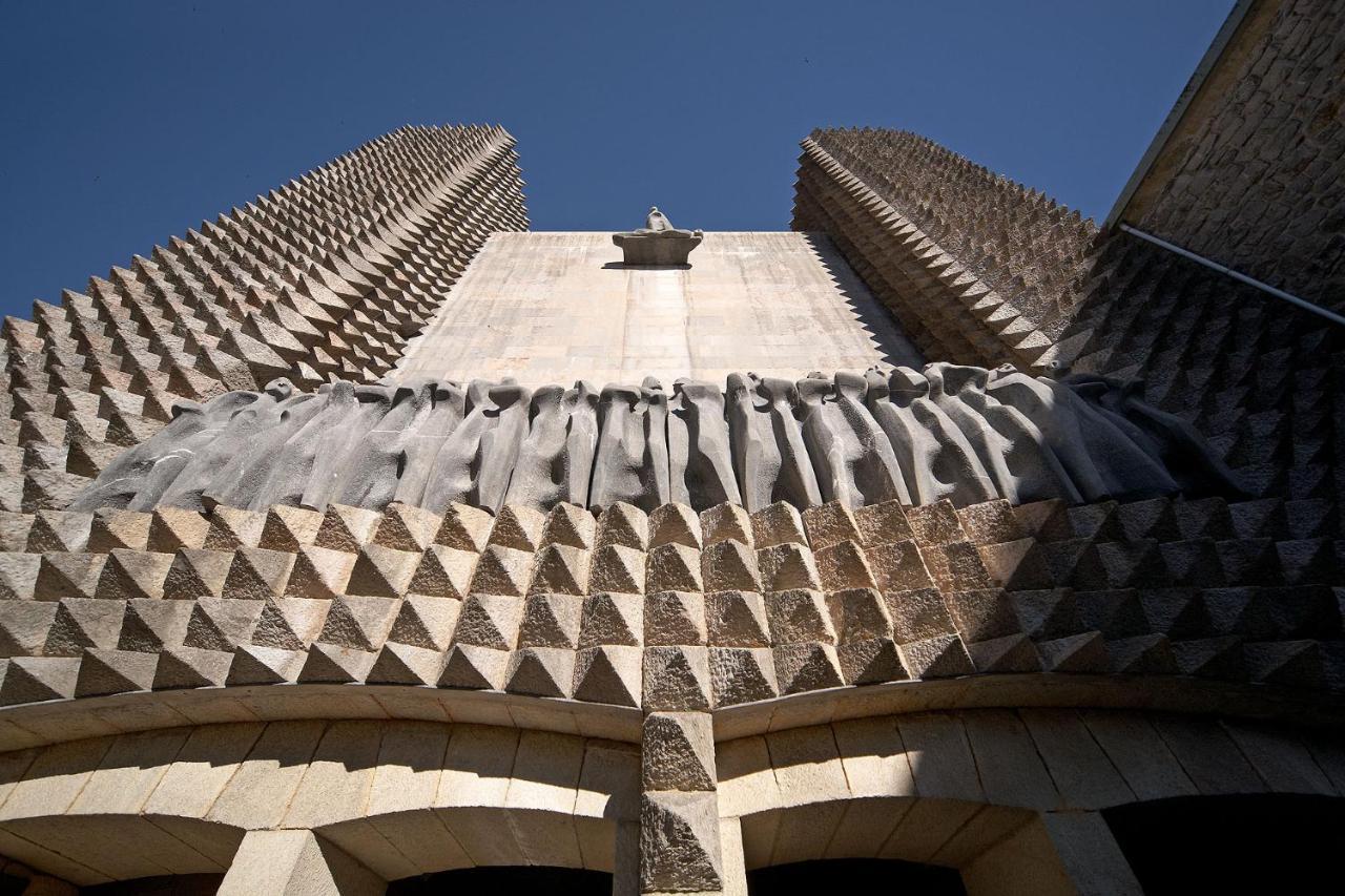 Iraipe Santuario De Arantzazu Hotel Оньяте Экстерьер фото